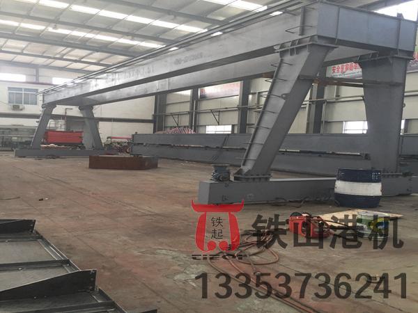 湖南岳陽船用起重機廠家 極端海況下設(shè)備應(yīng)急操作與控制技巧