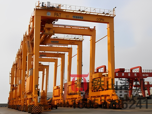 湖南岳陽輪胎式集裝箱龍門吊廠家集裝箱龍門吊高效靈活完美結合